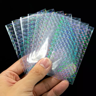 Juego de mesa PP Fundas para tarjetas de plástico blando Arco iris Transparente Láser Transparente Mate